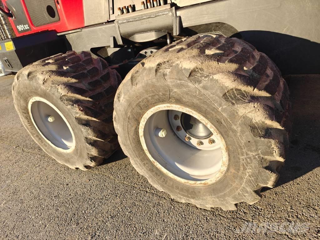 Komatsu 901 XC Харвестеры