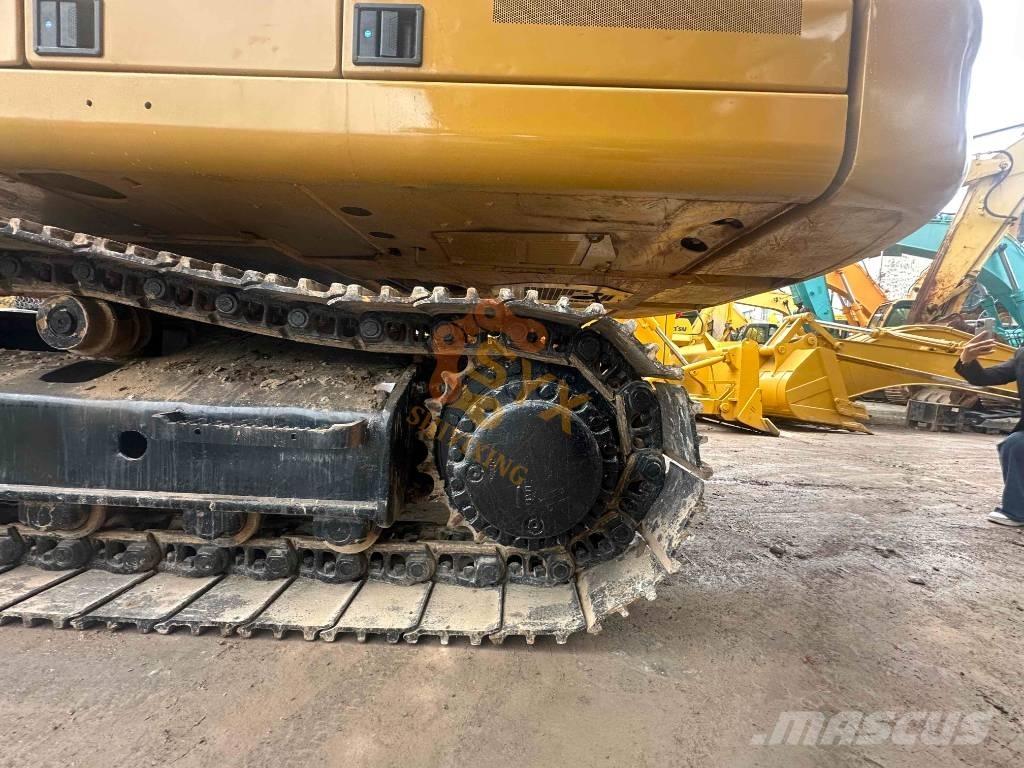 CAT 330 Гусеничные экскаваторы