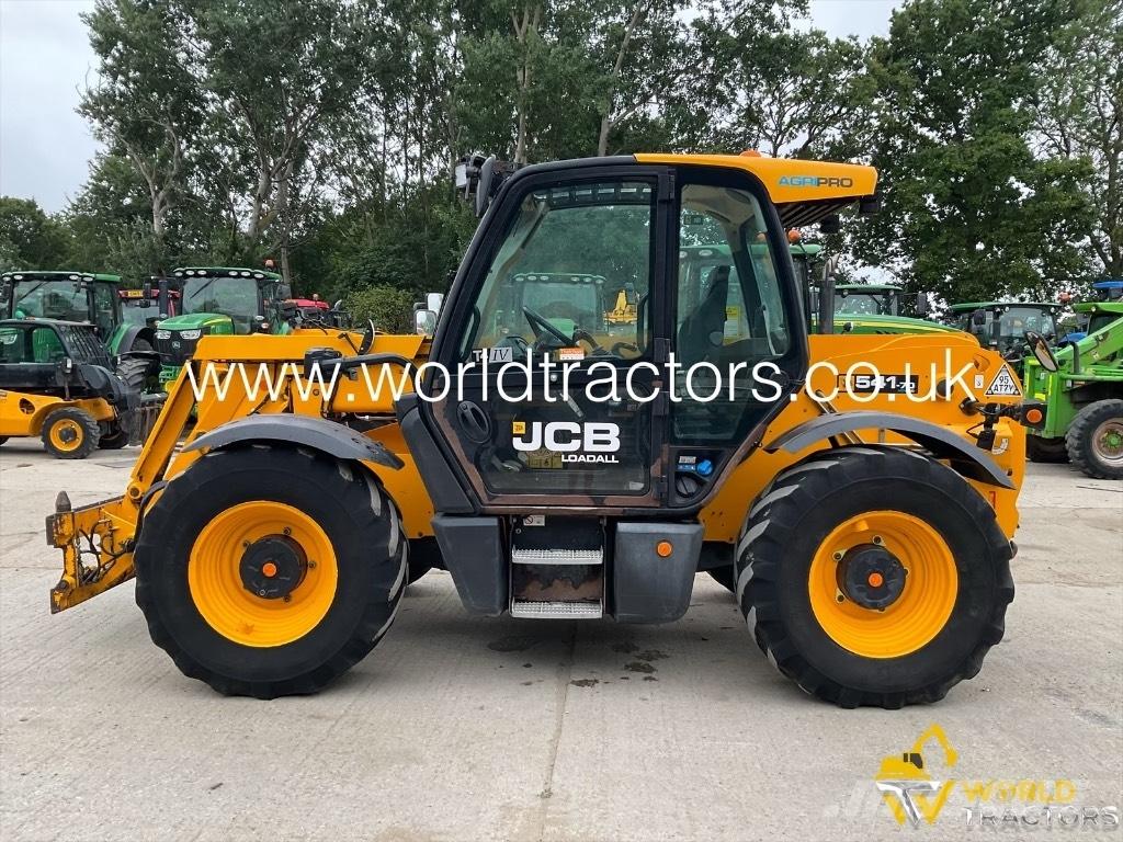 JCB 541-70 Agri PRO Сельскохозяйственные телескопические погрузчики