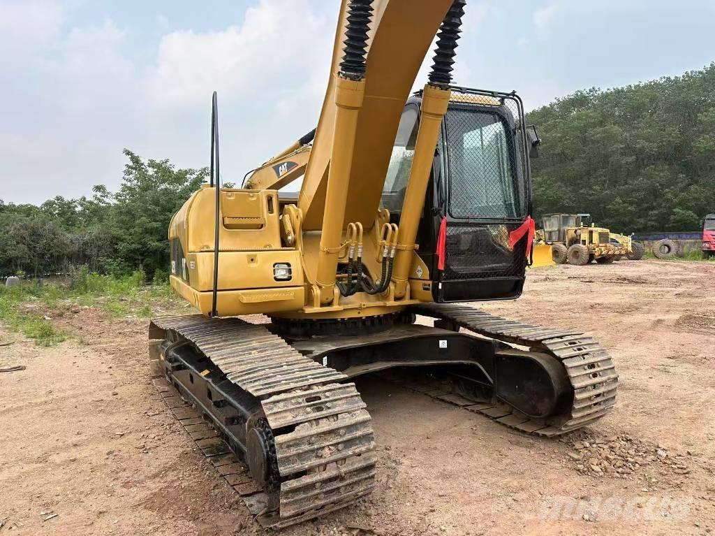 CAT 325CL Гусеничные экскаваторы