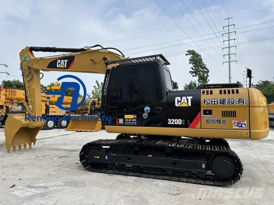 CAT 320 D2L Гусеничные экскаваторы