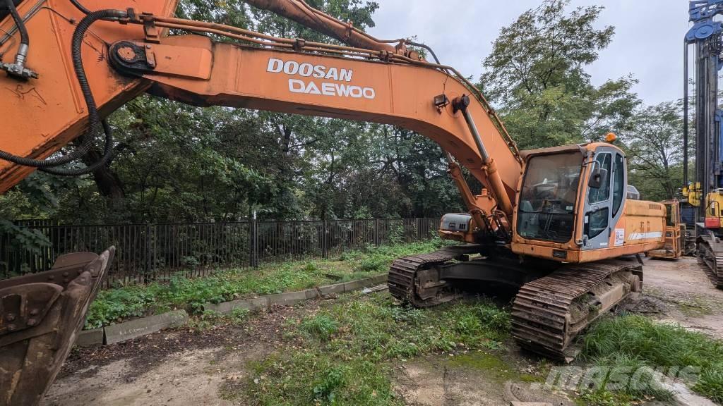 Doosan DX 340 LC Гусеничные экскаваторы