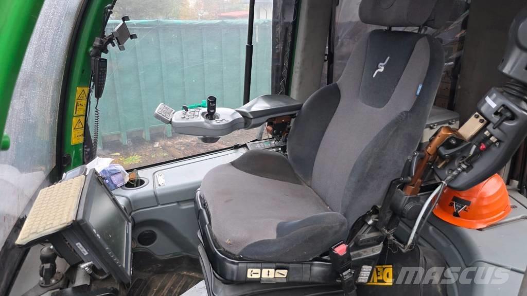 John Deere 1510 E Форвардеры