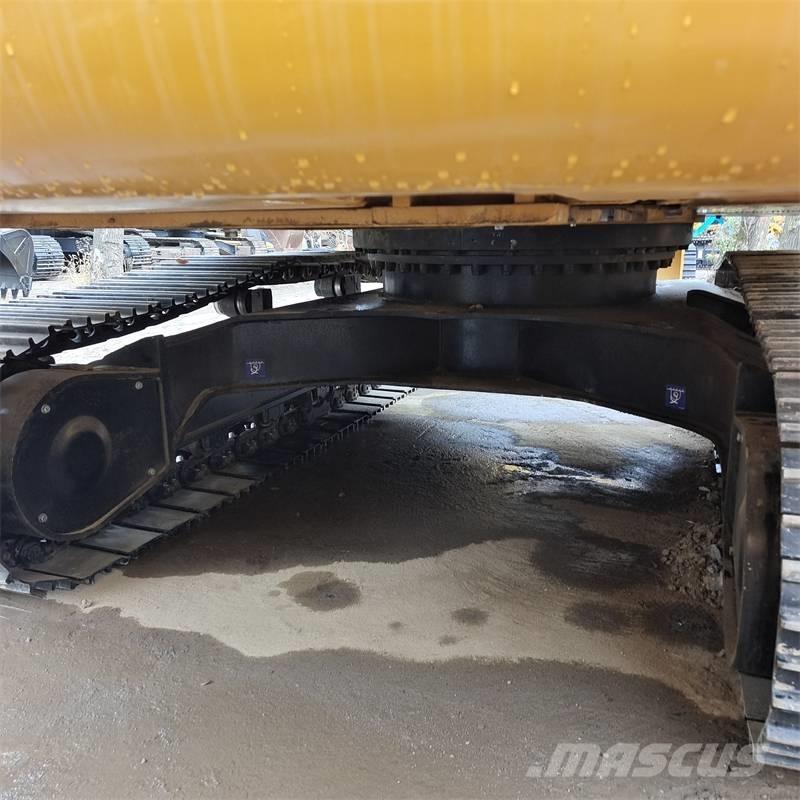 CAT 330 D Гусеничные экскаваторы