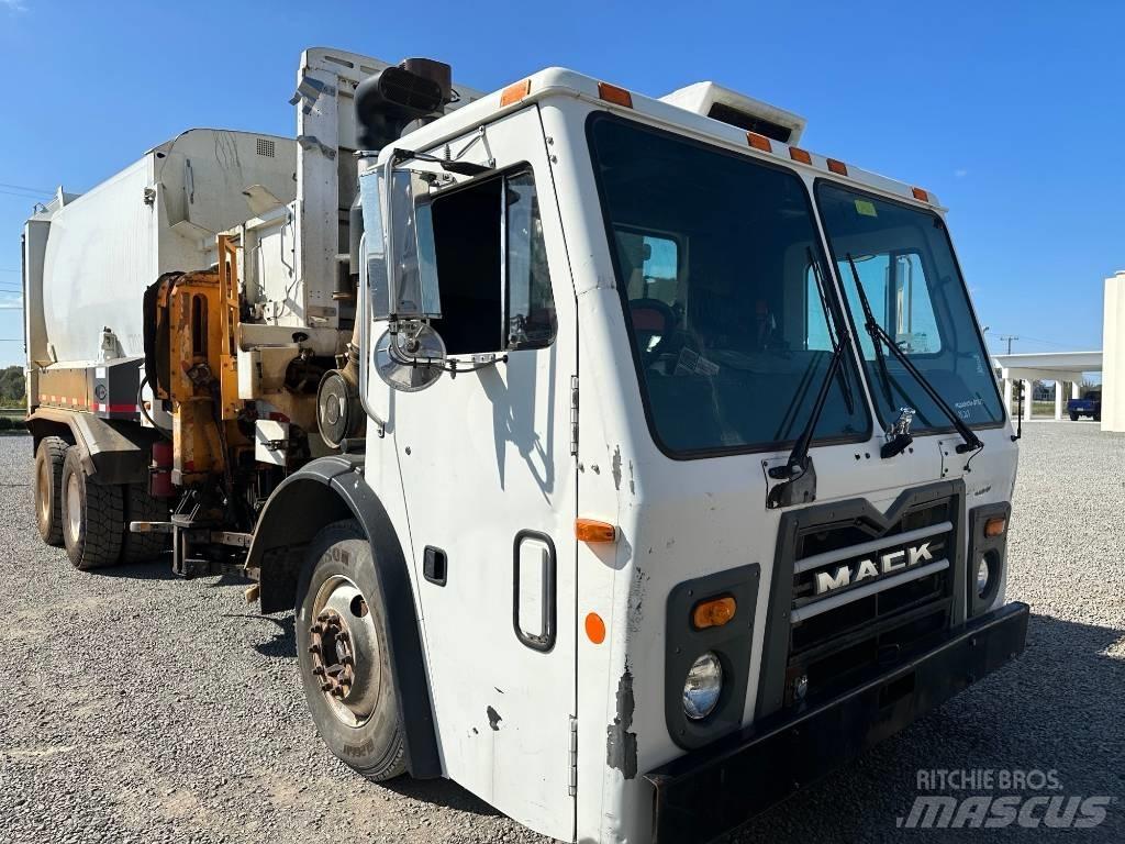 Mack LEU613 Мусоровозы