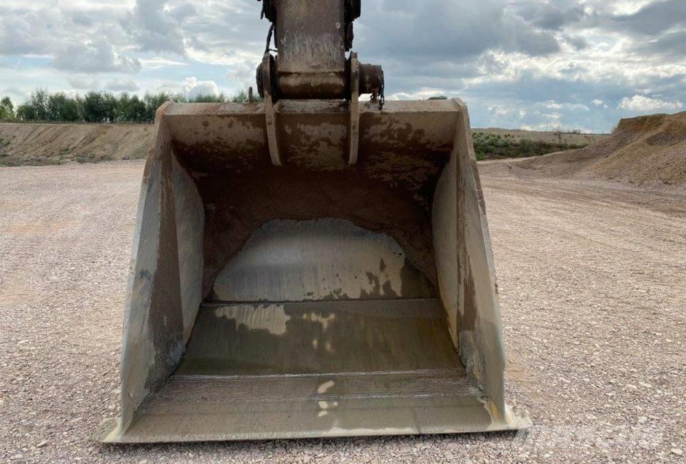 Komatsu PC 1000-1 Гусеничные экскаваторы