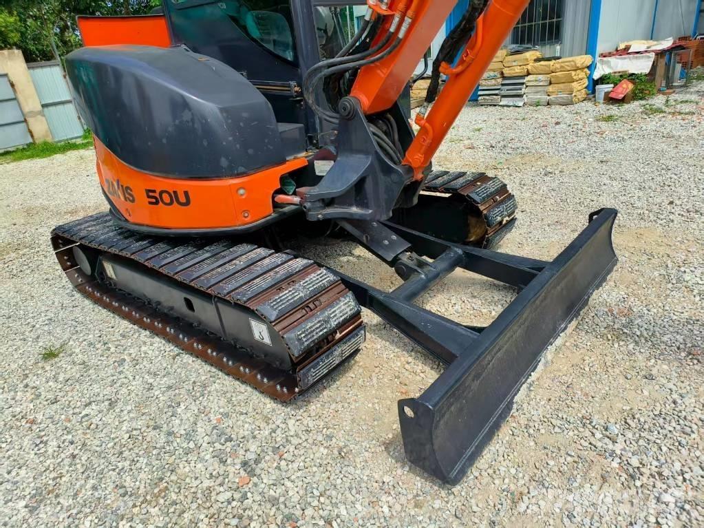 Hitachi ZX 50 U Мини-экскаваторы
