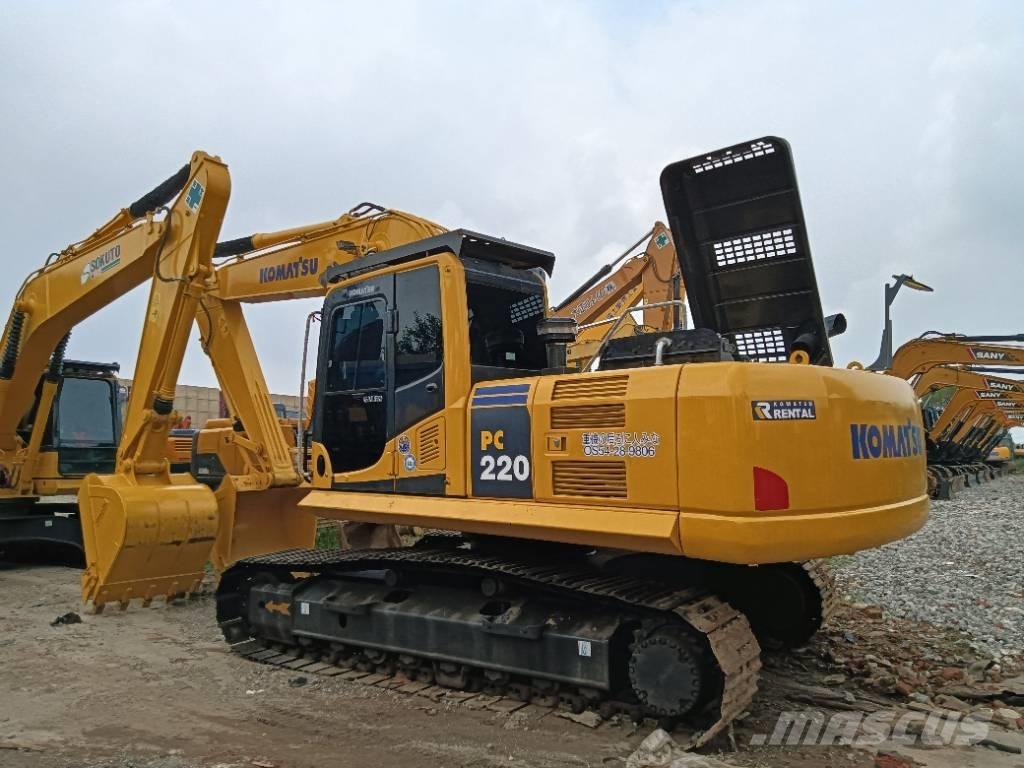 Komatsu PC 220-8 Гусеничные экскаваторы
