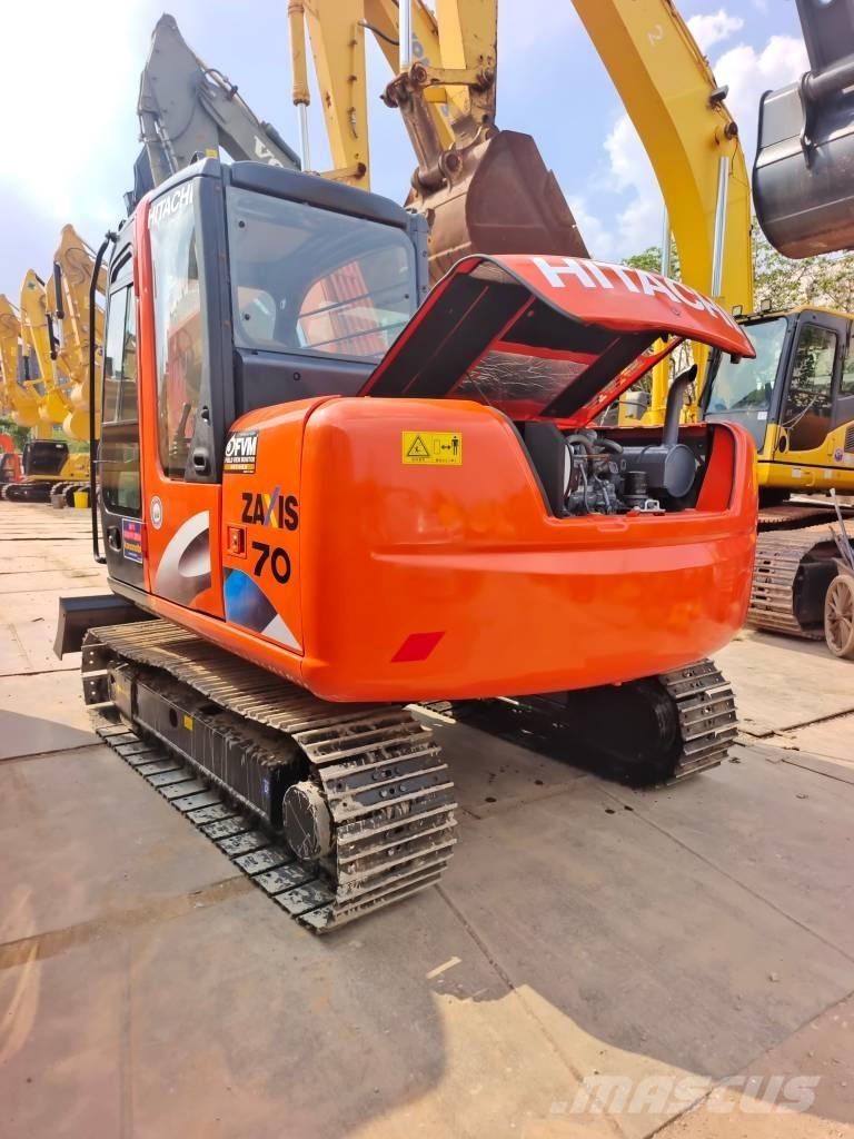 Hitachi Zaxis 70 Малые экскаваторы 7т-12т