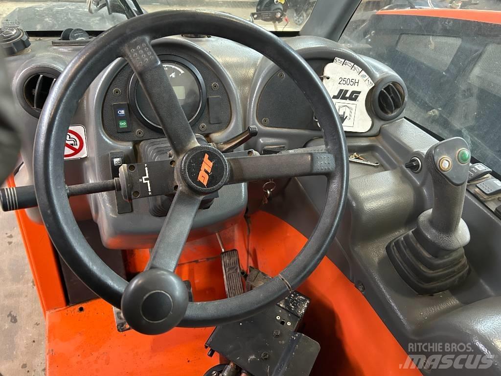 JLG 2505 H Телескопические погрузчики