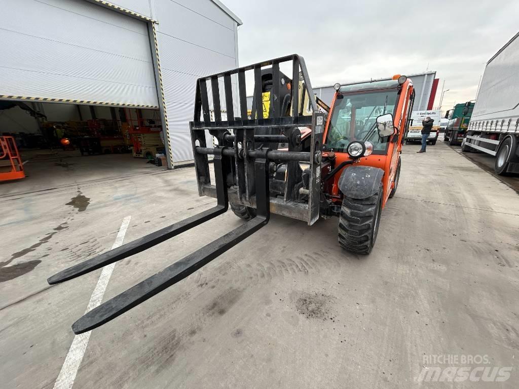 JLG 2505 H Телескопические погрузчики