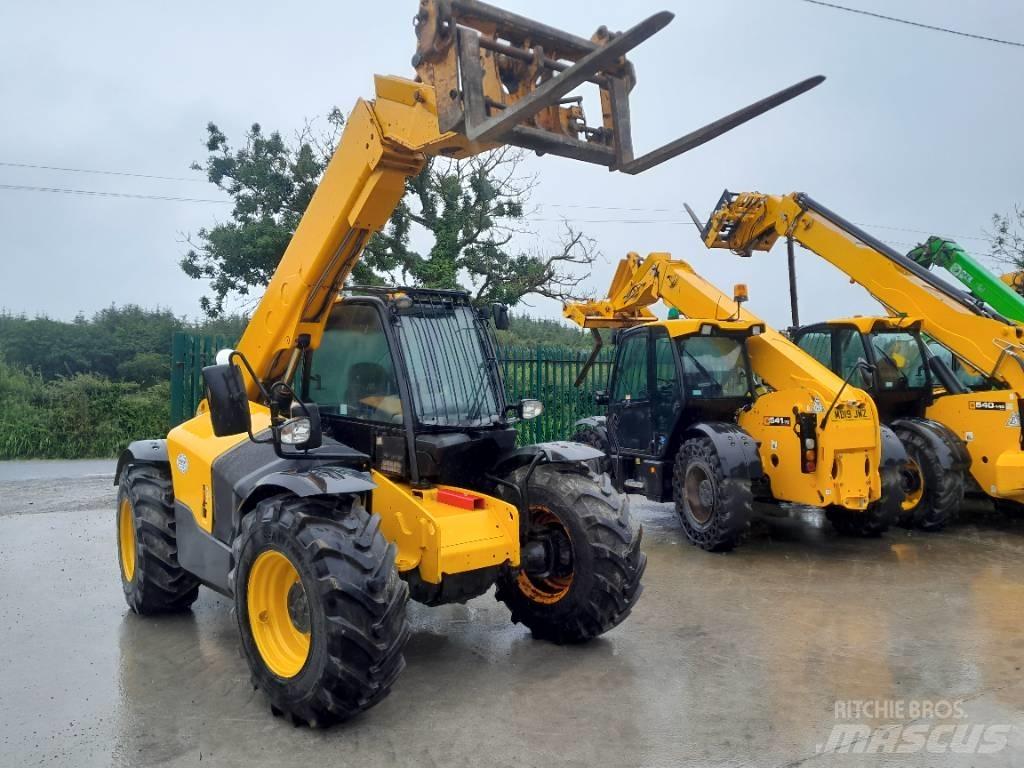 JCB 541-70 Сельскохозяйственные телескопические погрузчики