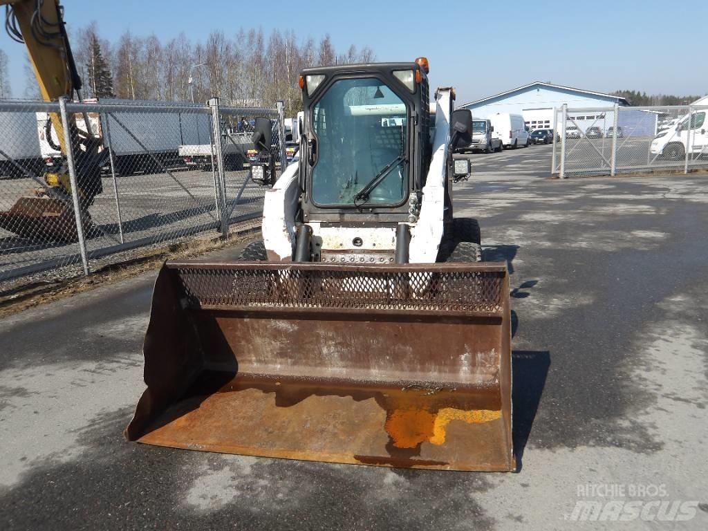 Bobcat S250 Мини-погрузчики