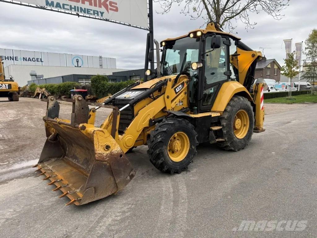 CAT 432F2 Экскаваторы-погрузчики