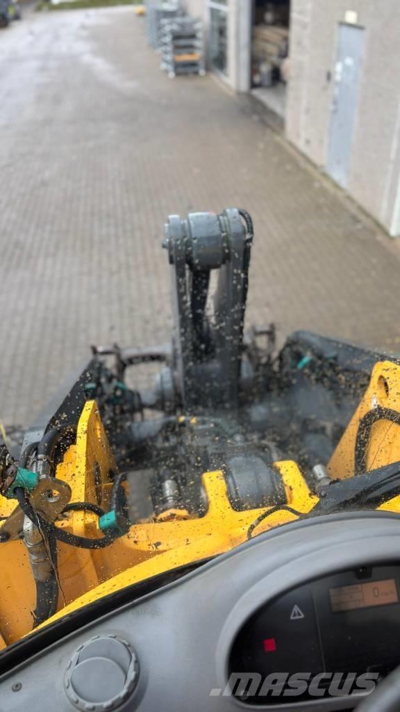 Volvo L 90 E Фронтальные погрузчики