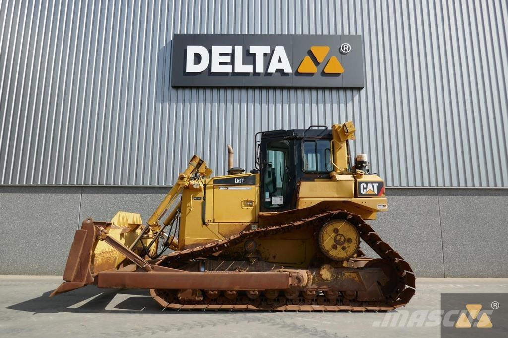 CAT D6T LGP Гусеничные бульдозеры