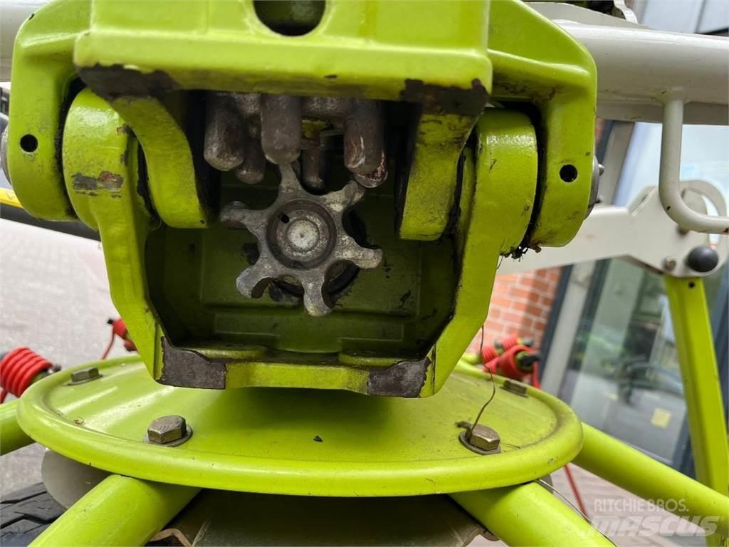 CLAAS Volto 1100 Грабли-ворошилки