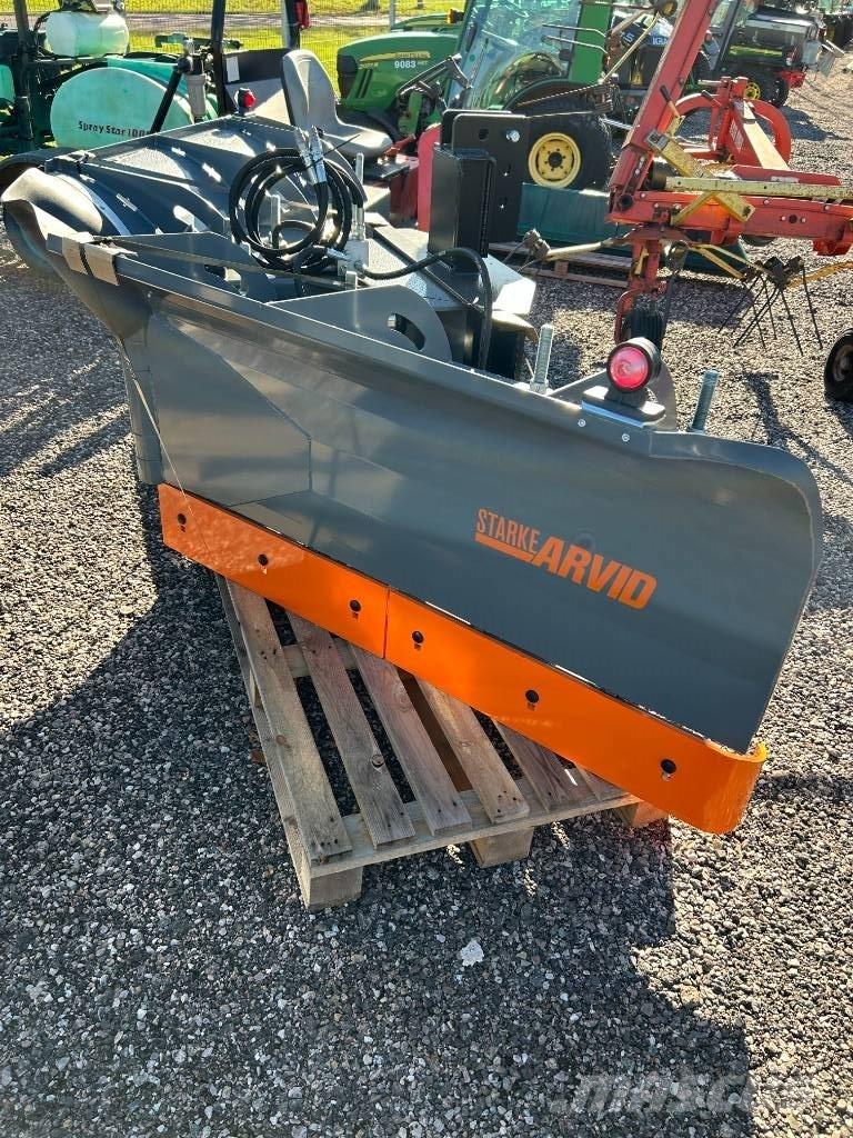 Fjärås 325 vikplog Снегоуборочные машины