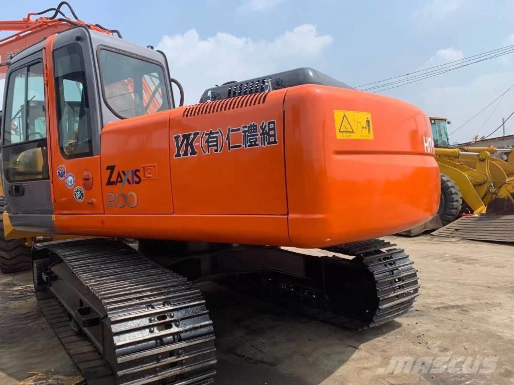 Hitachi zx200 Гусеничные экскаваторы