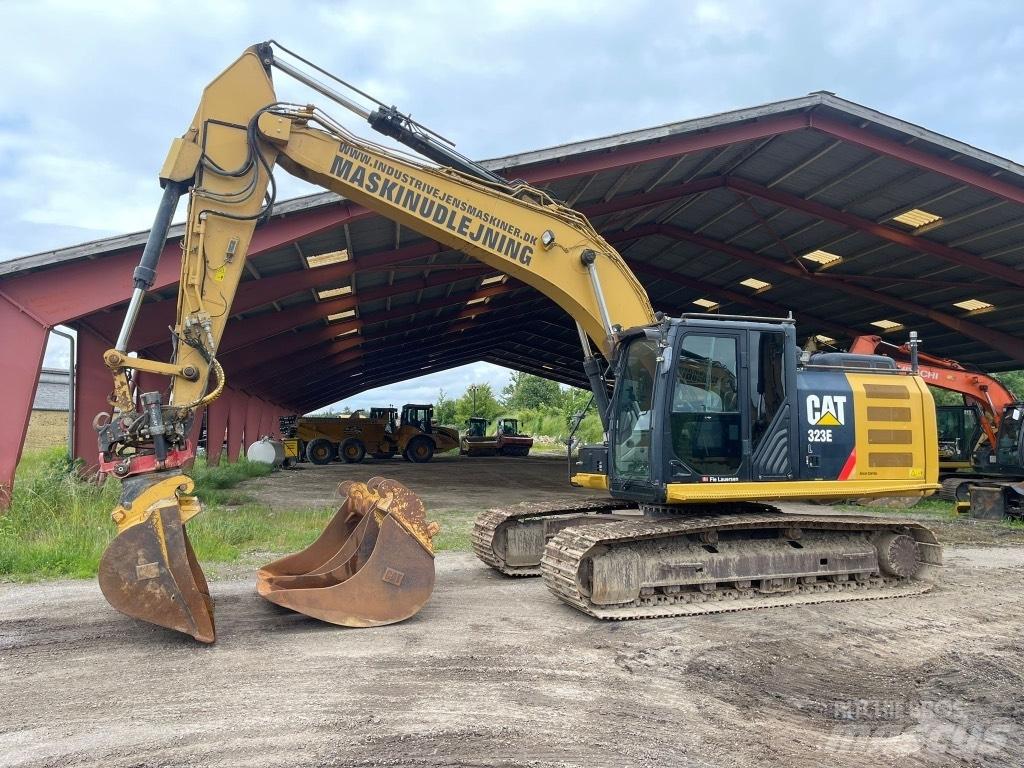CAT 323 EL Гусеничные экскаваторы