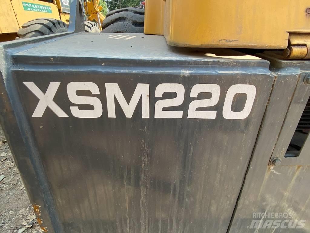 XCMG XSM 220 Грунтовые катки