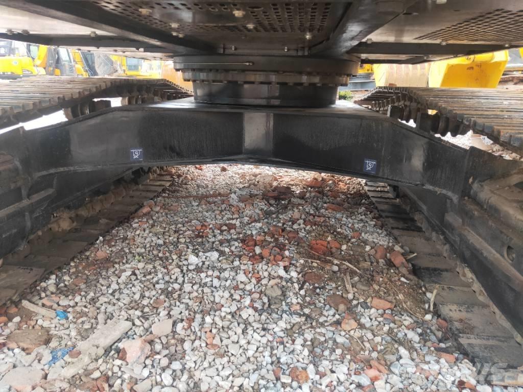 Sany SY215-9 Гусеничные экскаваторы