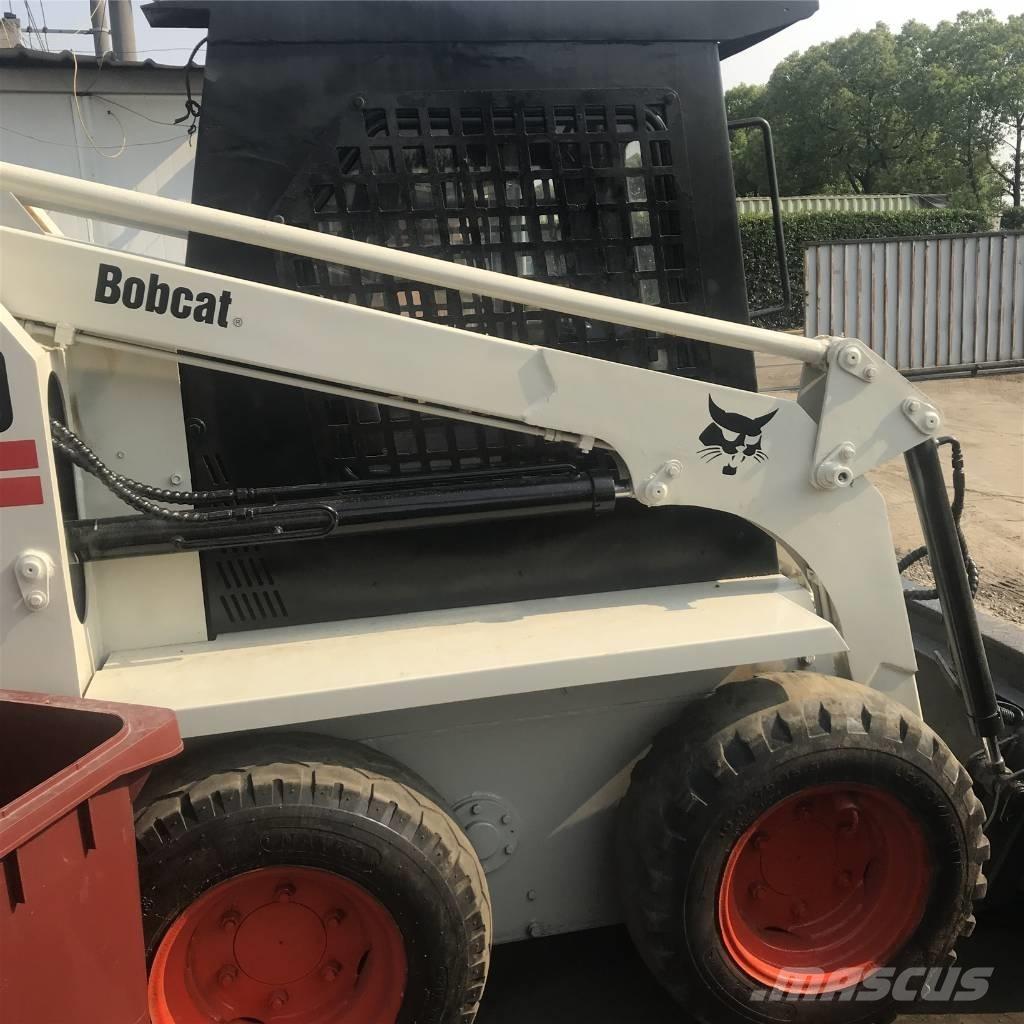 Bobcat S130 Мини-погрузчики