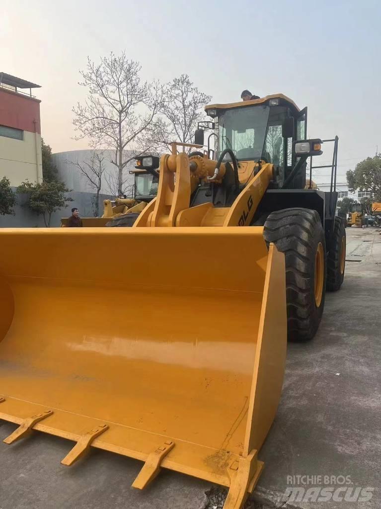 SDLG 958L Фронтальные погрузчики