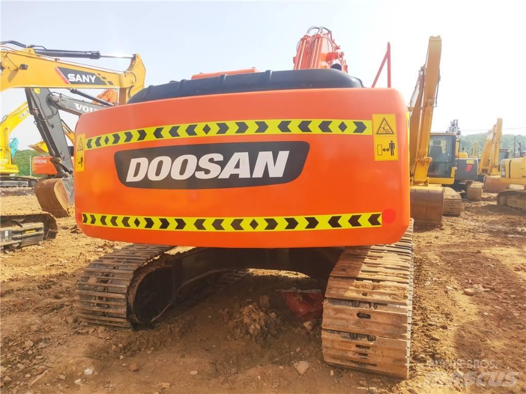 Doosan DH 220 LC-7 Гусеничные экскаваторы