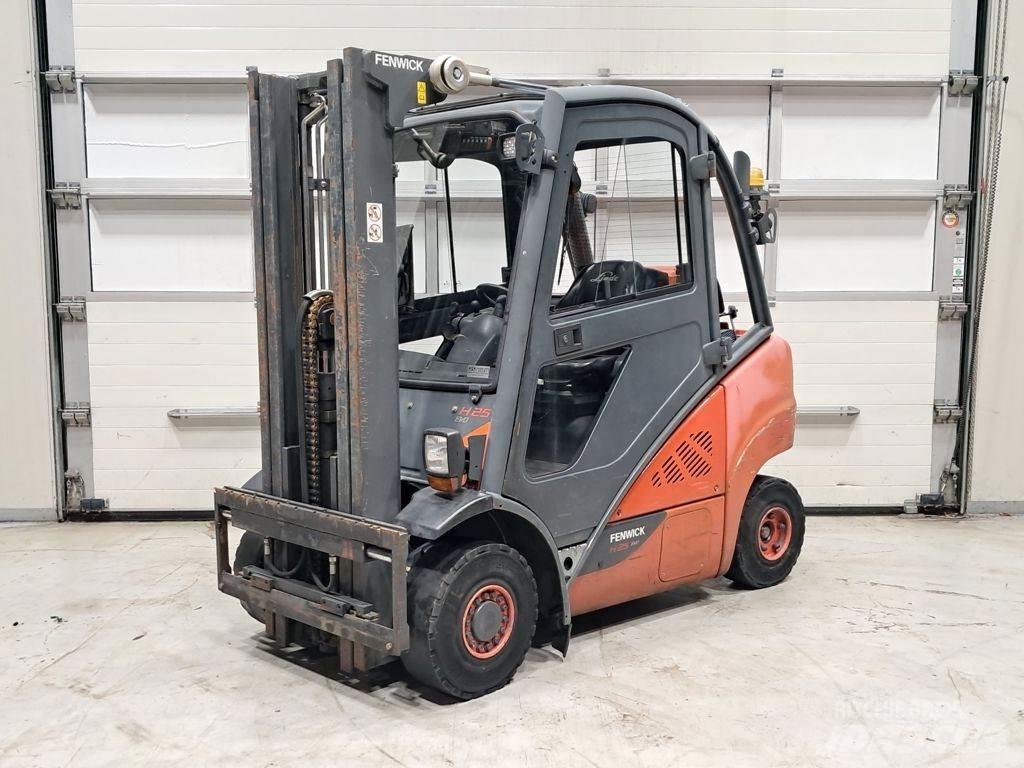 Linde H25T-02 Газовые погрузчики