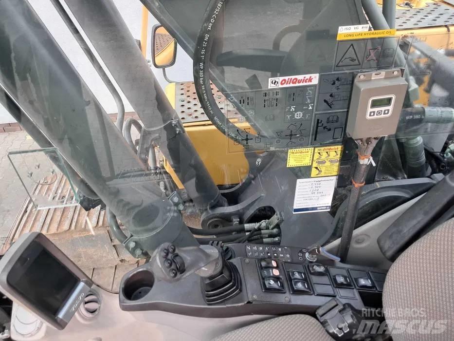 Volvo EC 220 DL Гусеничные экскаваторы