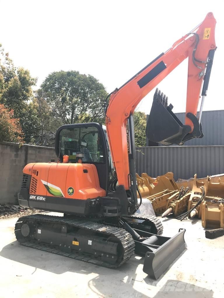 Doosan DX 60-9 C Малые экскаваторы 7т-12т