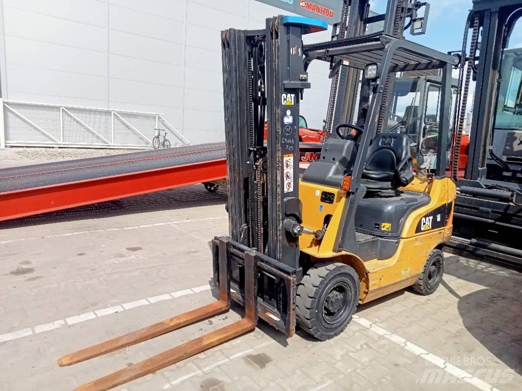 CAT GP 18 NT Газовые погрузчики