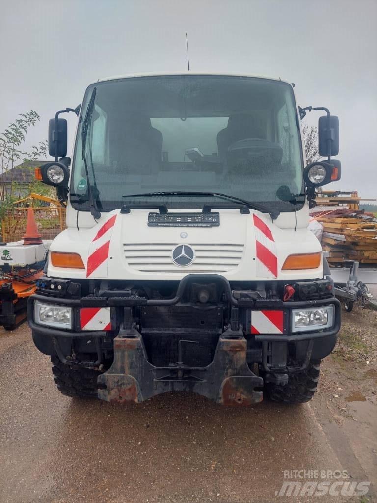 Unimog U400 Коммунальные машины