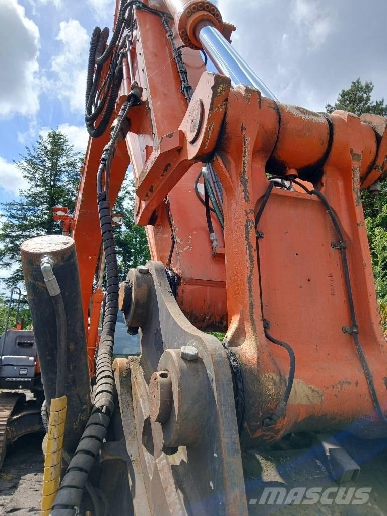 Hitachi ZX 290 LC-5B Гусеничные экскаваторы