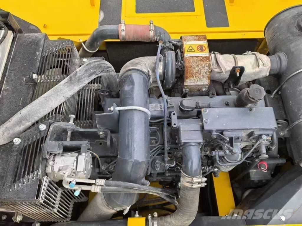 Komatsu PC 350 LC Гусеничные экскаваторы
