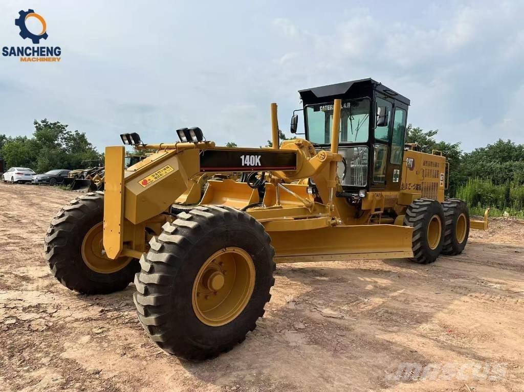 CAT 140K Грейдеры