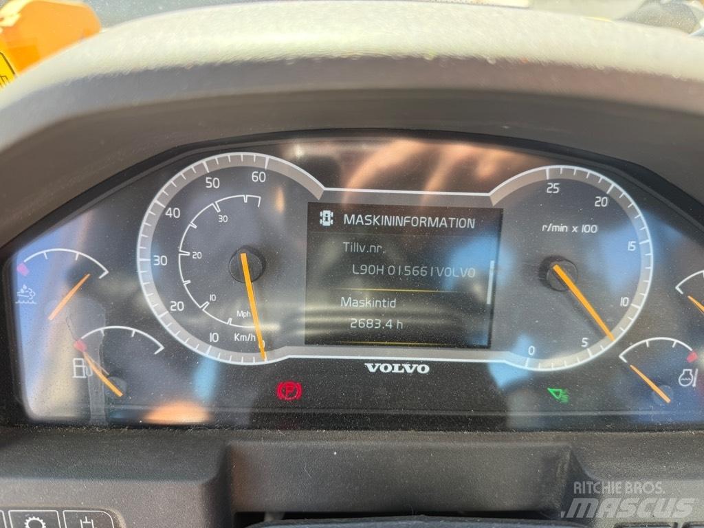Volvo L90H Фронтальные погрузчики