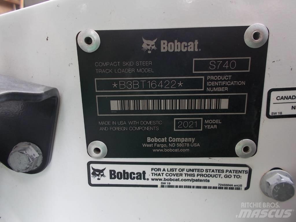 Bobcat S740 Мини-погрузчики