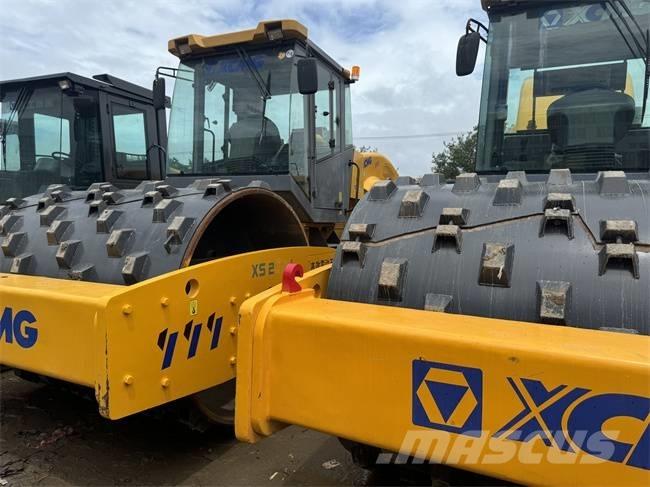XCMG XS 223 J Грунтовые катки