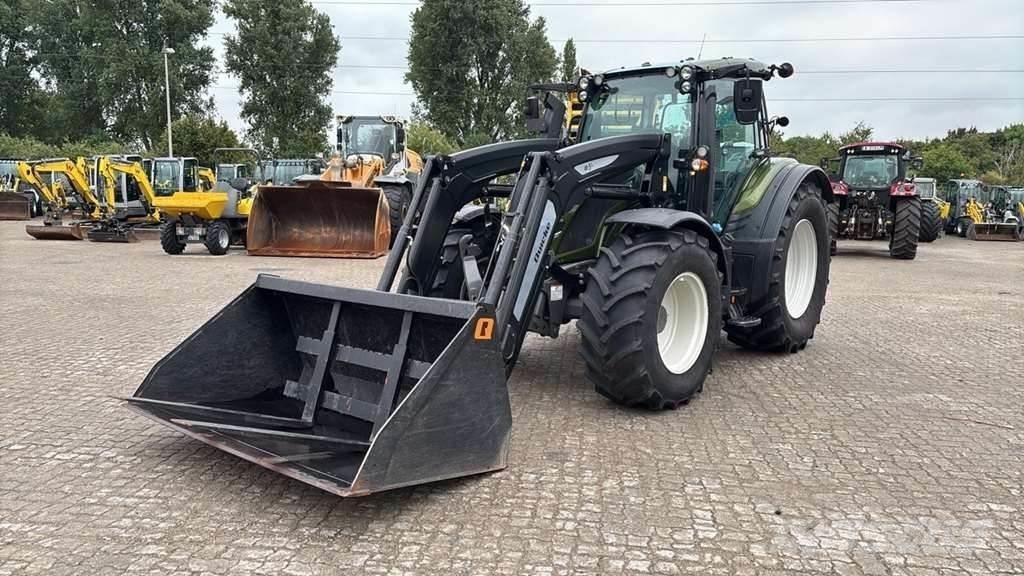 Valtra N175 Трактора
