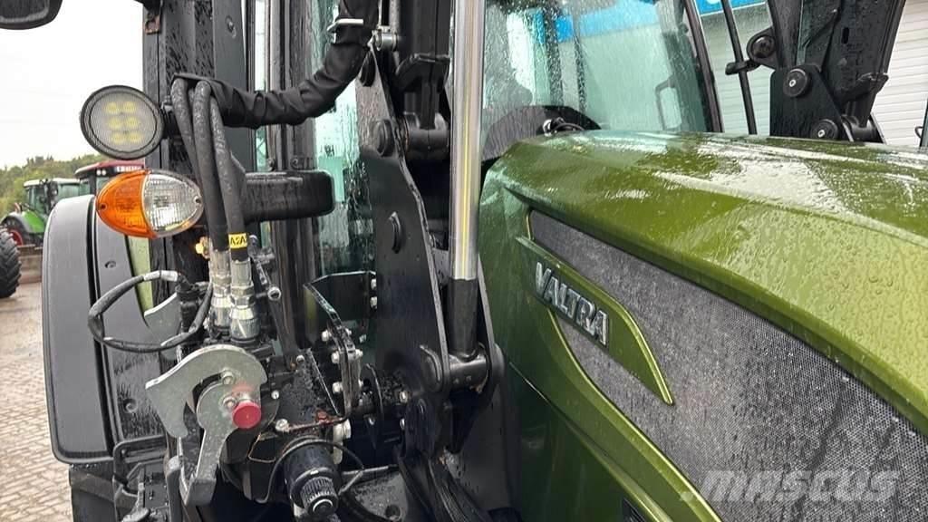 Valtra N175 Трактора