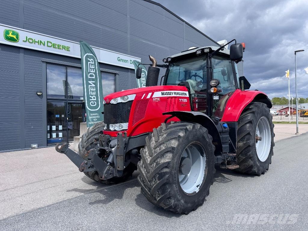 Massey Ferguson 7726 Трактора