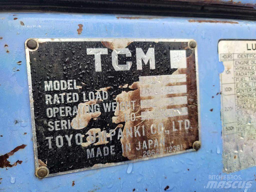 TCM 806 Фронтальные погрузчики