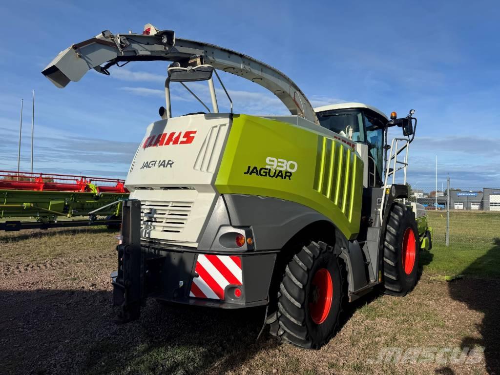 CLAAS Jaguar 930 Самоходные кормоуборочные комбайны