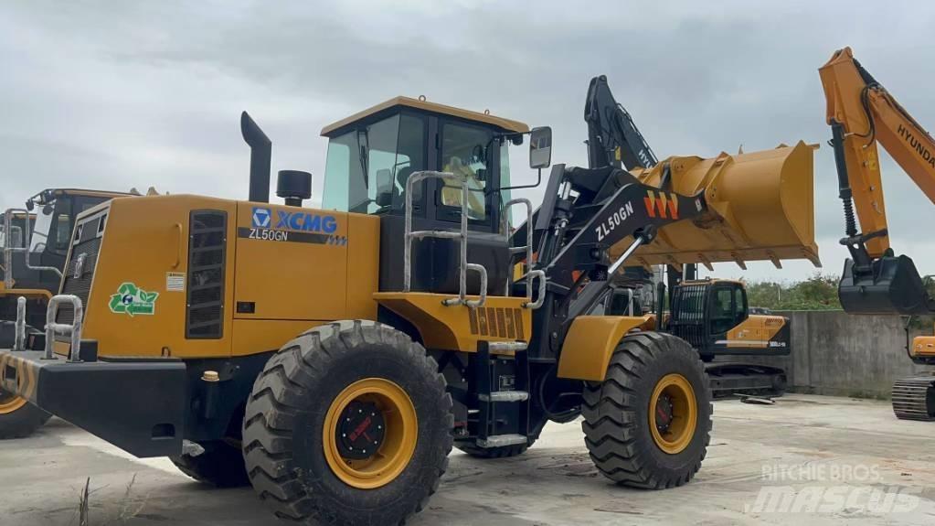 XCMG ZL 50 GN Фронтальные погрузчики