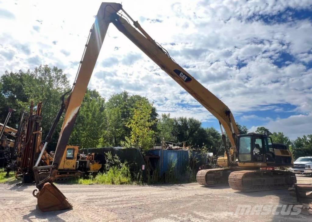 CAT 330 D L Гусеничные экскаваторы