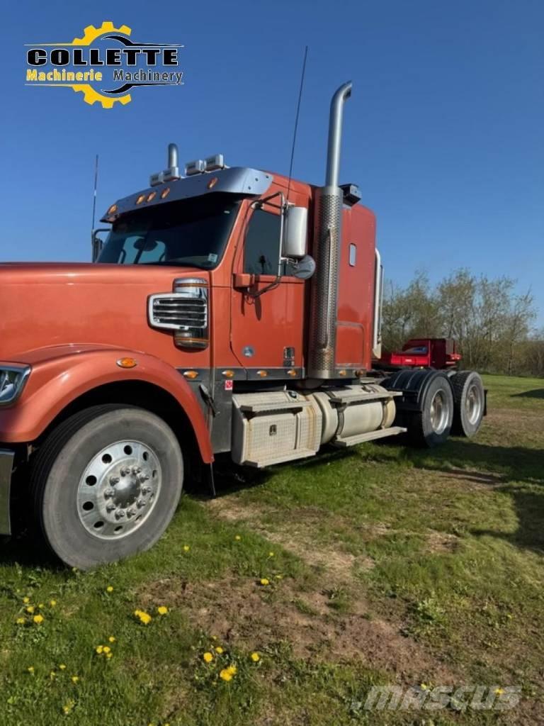 Freightliner 122 SD Седельные тягачи