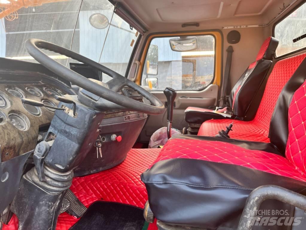 XCMG QY70K-1 Автокраны