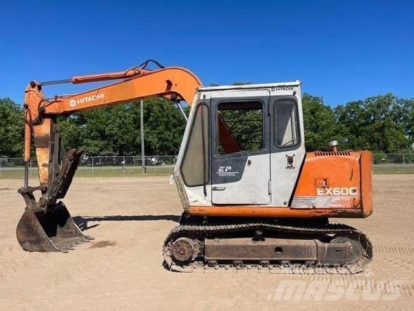 Hitachi EX 60 Гусеничные экскаваторы